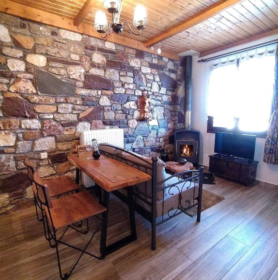 Rustic House Apartment