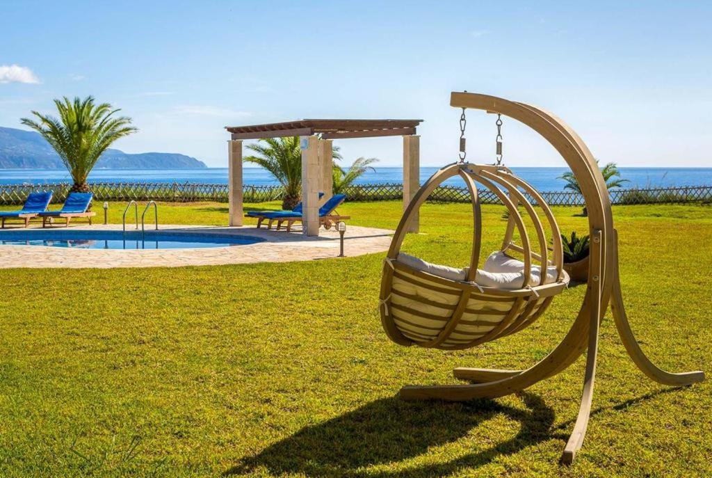 Alexandros Villa *