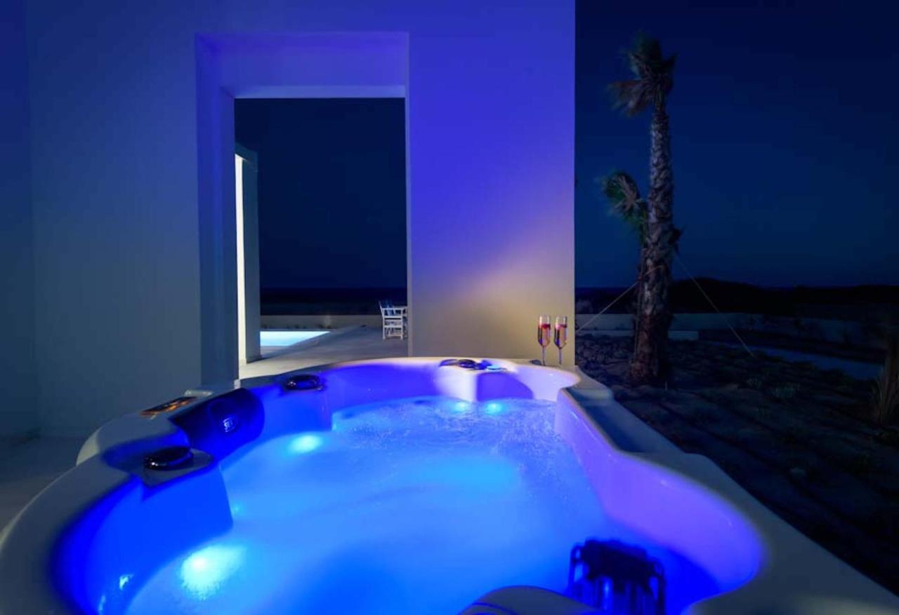 Villa Seashore Beachfront *