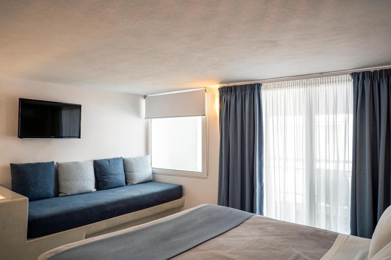 Galatia Hotel Fira (Santorini)