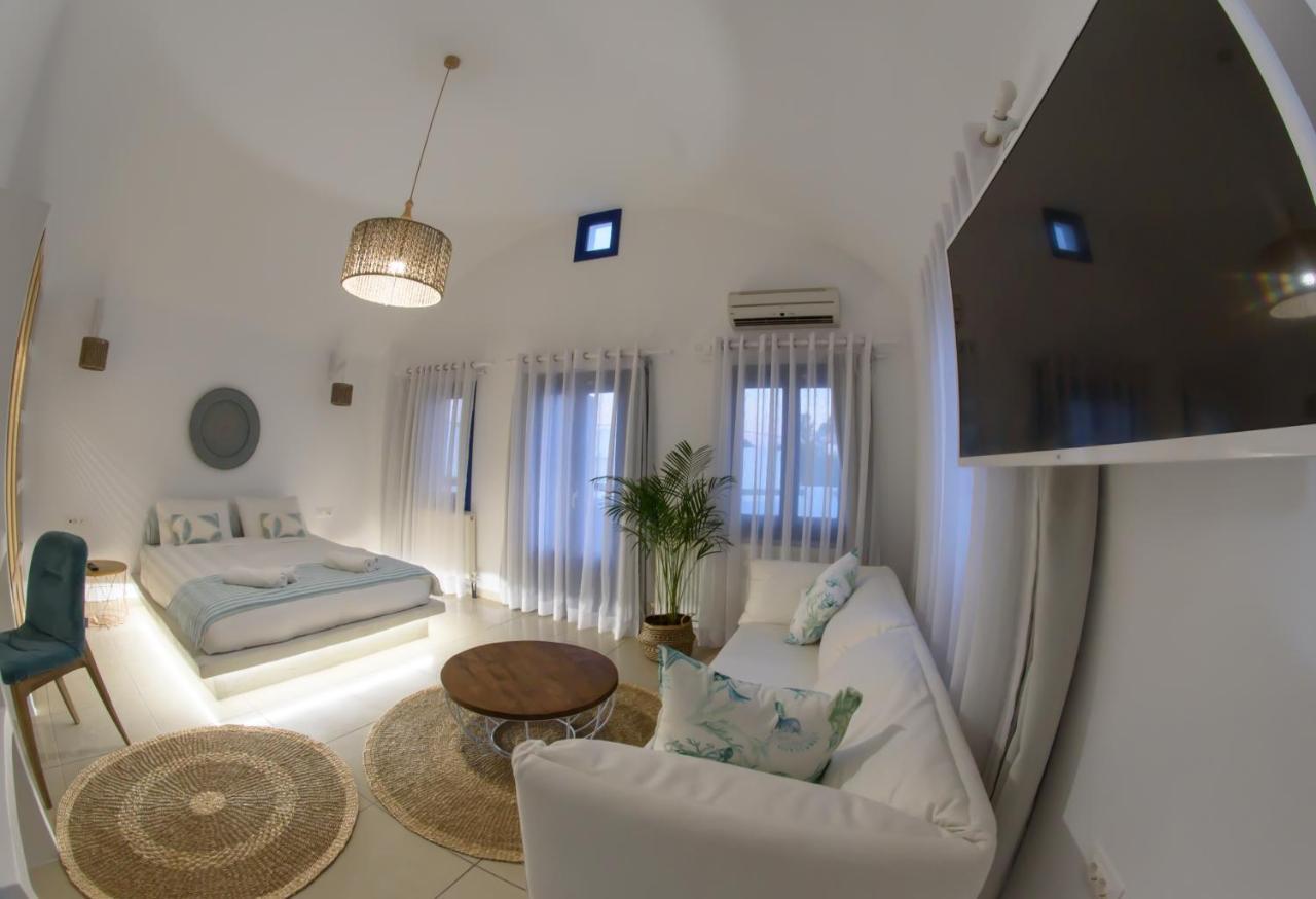 Orelia Apartment Kamari (Santorini)