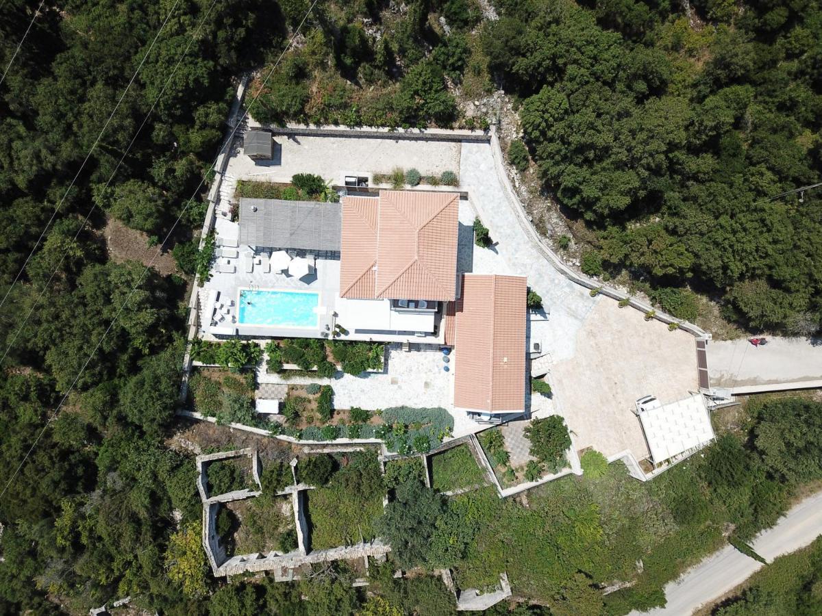 Villa Andromahi *