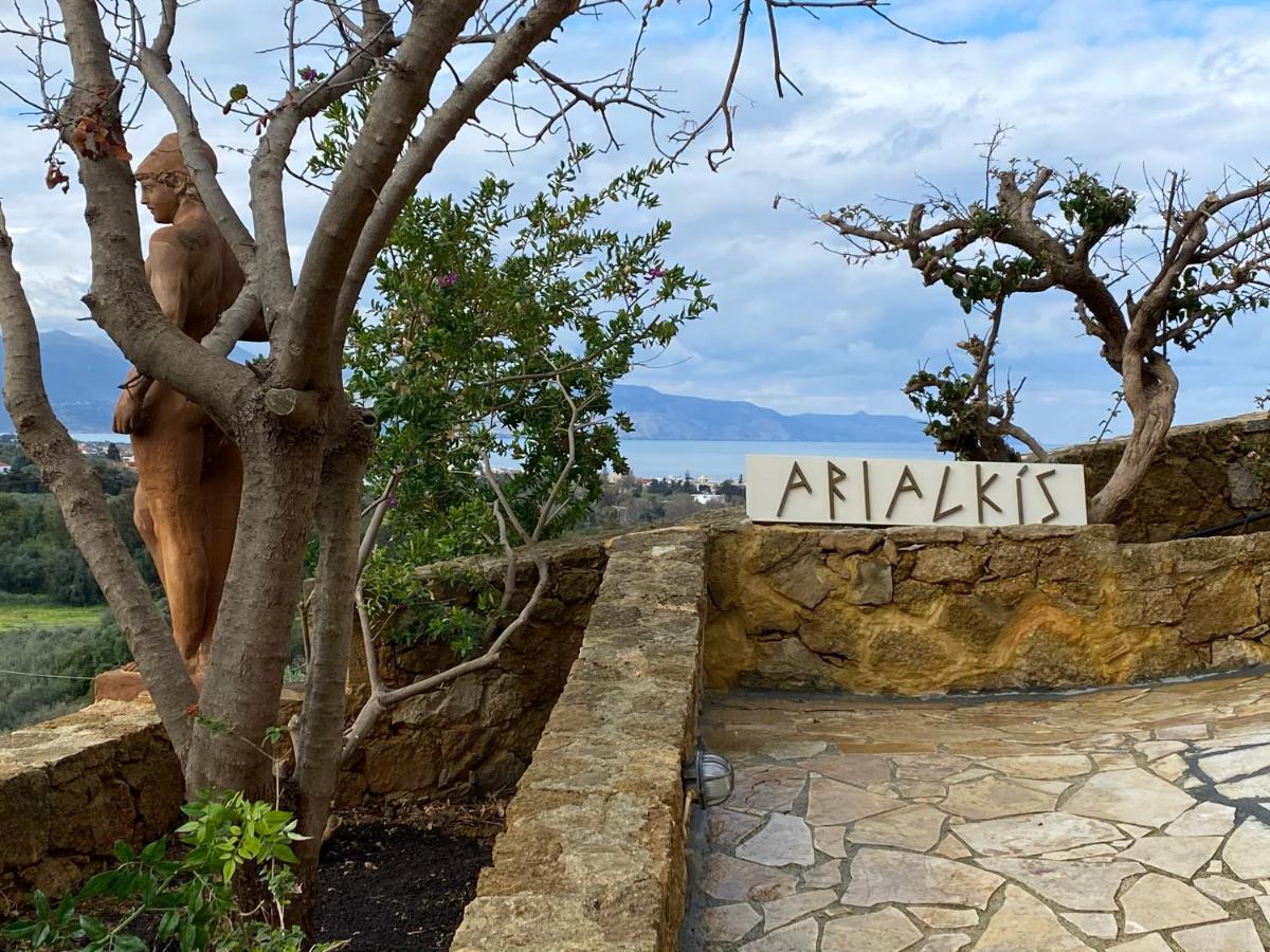 Arialkis - αριαλκίσ Villa *