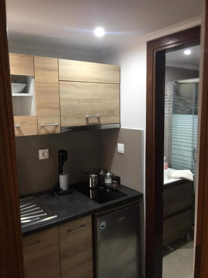 Koala Apartments- Irida, Elea Apartment