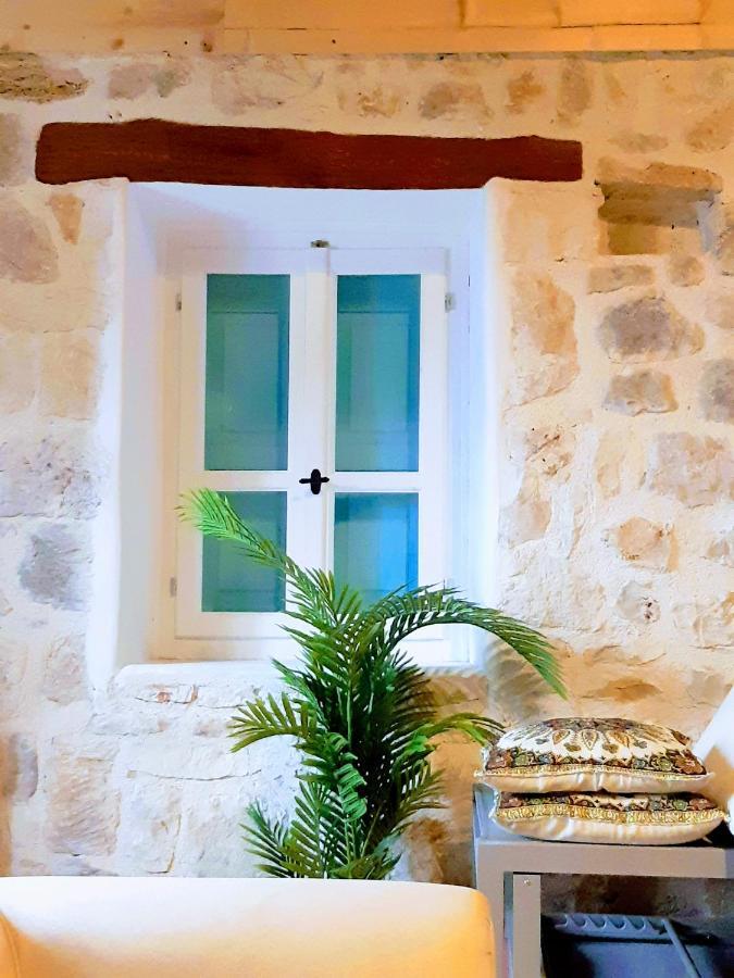 The House. Light & Stone. *