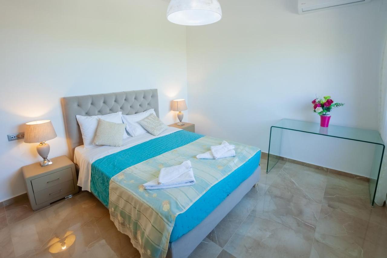 Aparthotel Kavousanos Istro