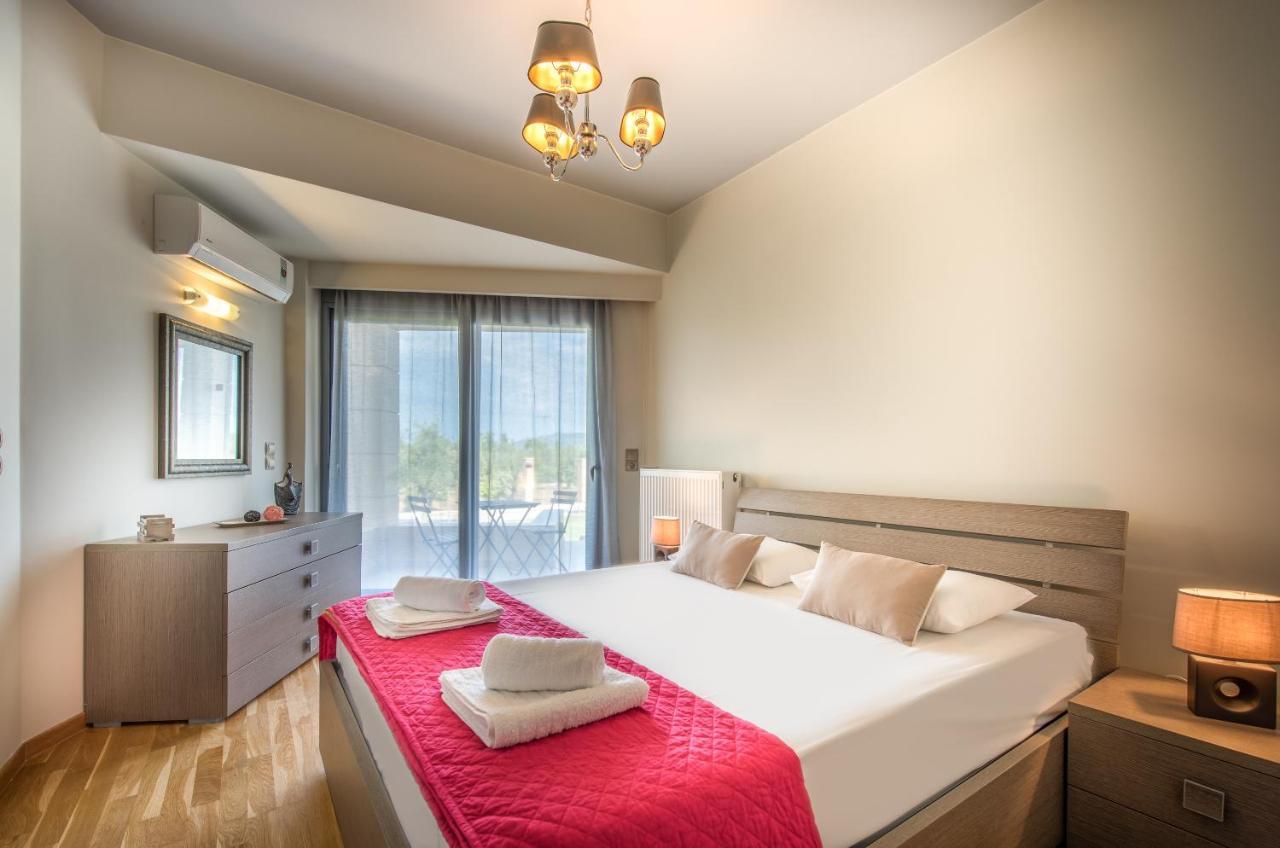 Astarte Villas - Istar Villa With Tennis Court Makhairadhon