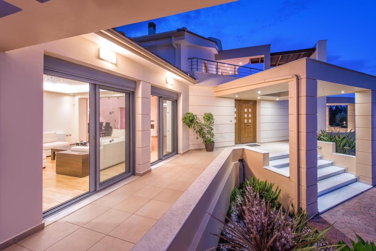 Villa Astarte Villas - Istar Villa With Tennis Court Makhairadhon