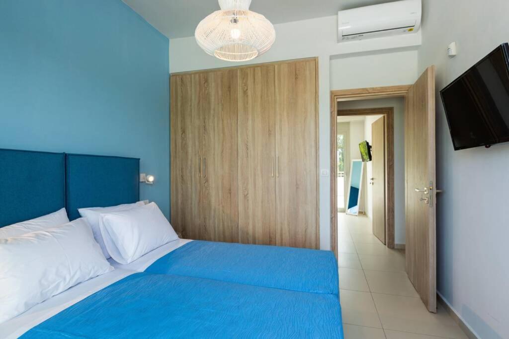 Apartment Adelhome - Sea View & Walking Distance To Beach! *
