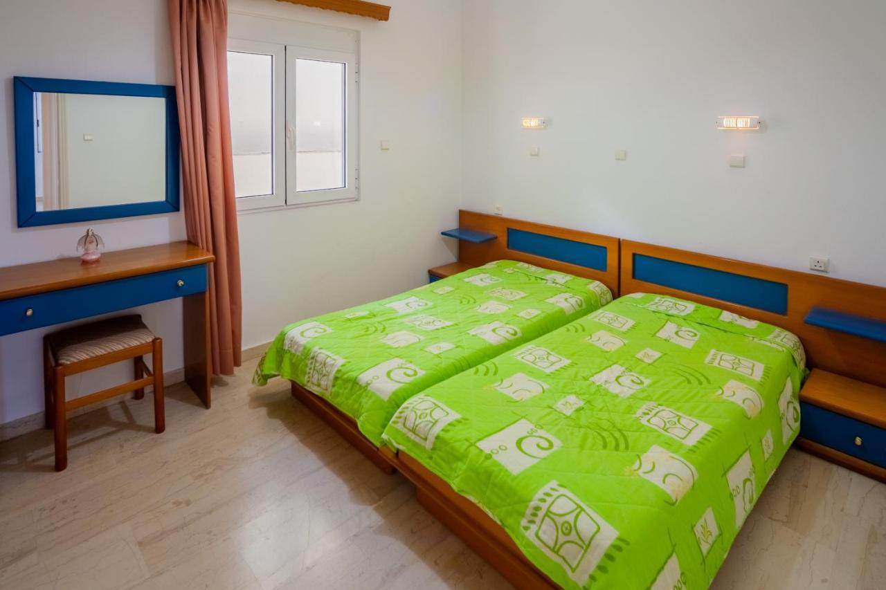 Kavousanos Aparthotel