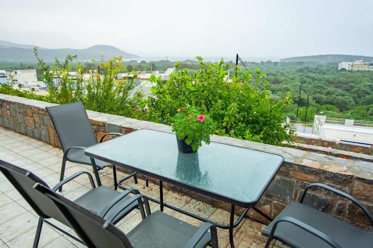 Aparthotel Kavousanos