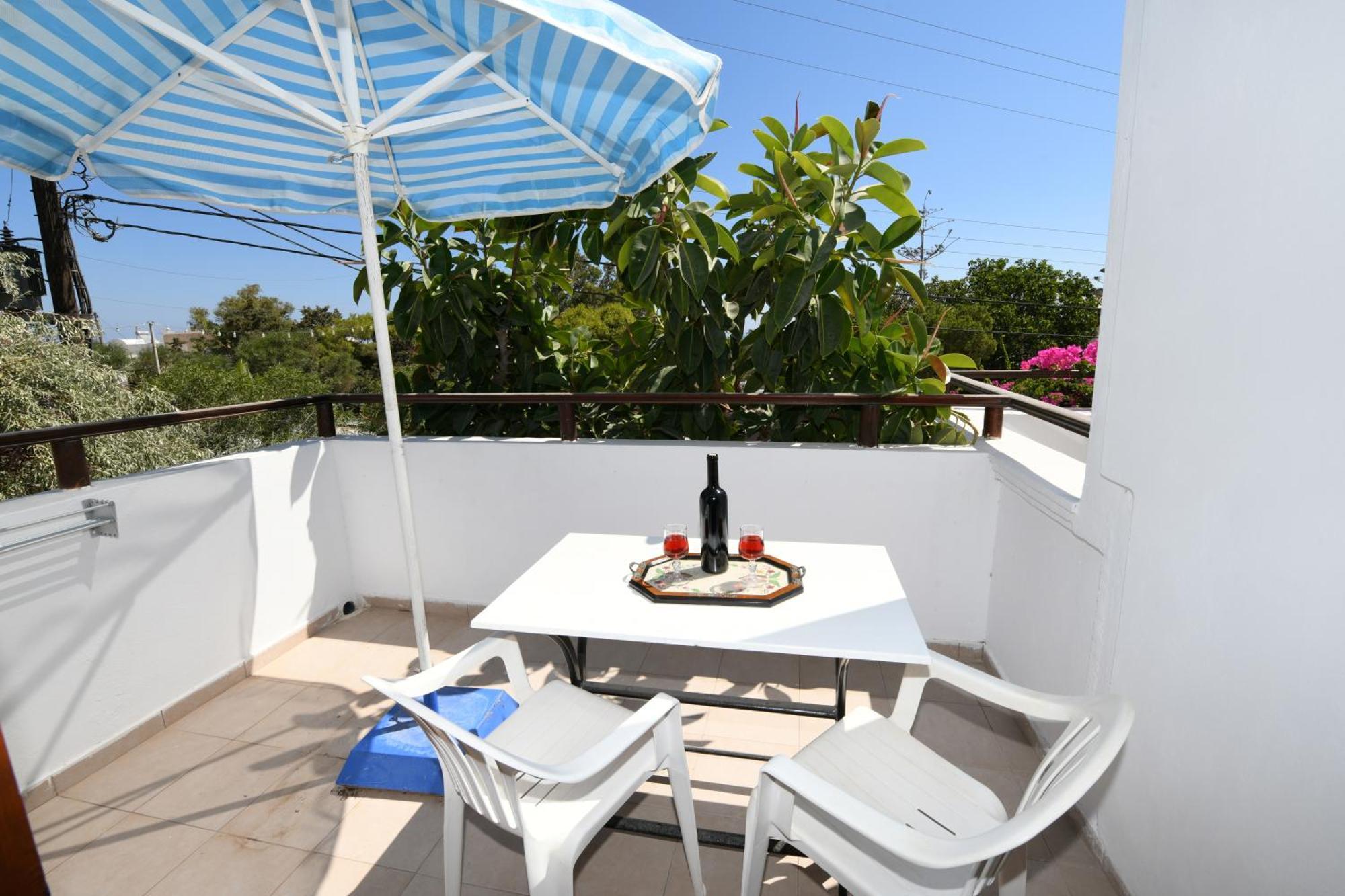 Hotel Sunflower 3*