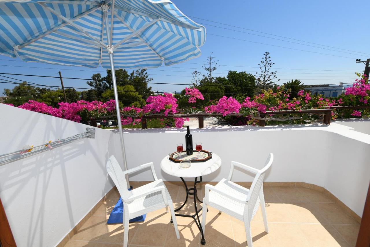 Sunflower 3* Kamari (Santorini)