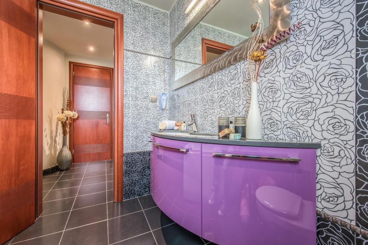 Villa Astarte Villas - Istar Villa With Tennis Court