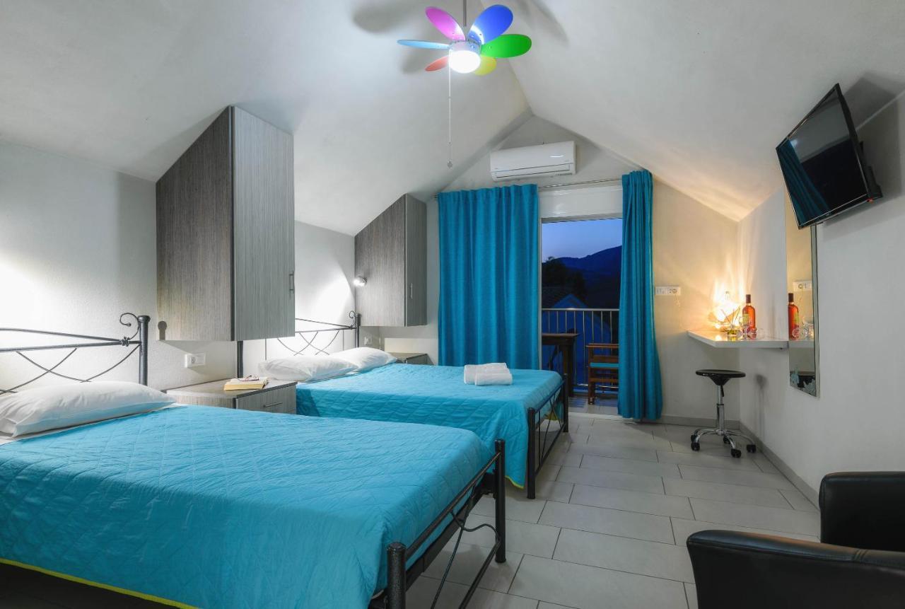 Aparthotel Timotheos