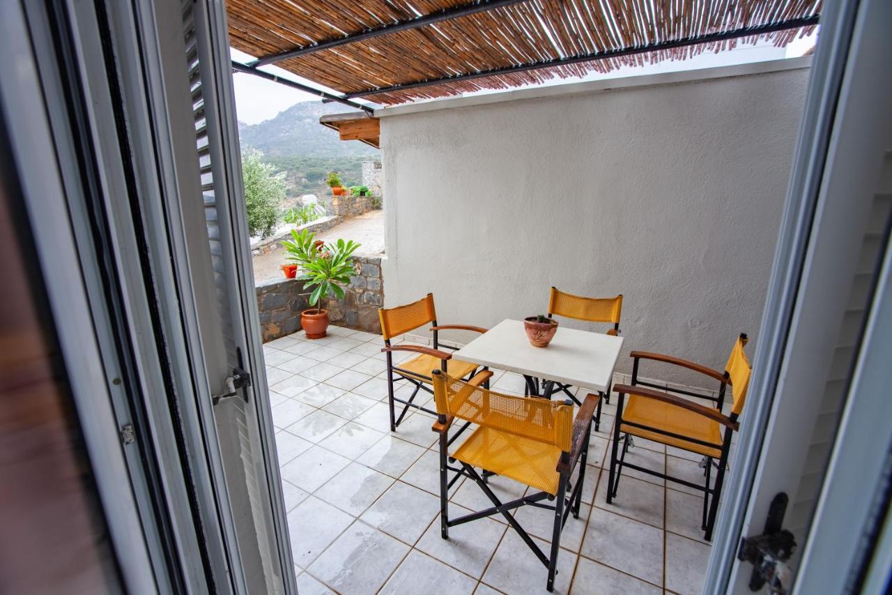 Kavousanos * Istro