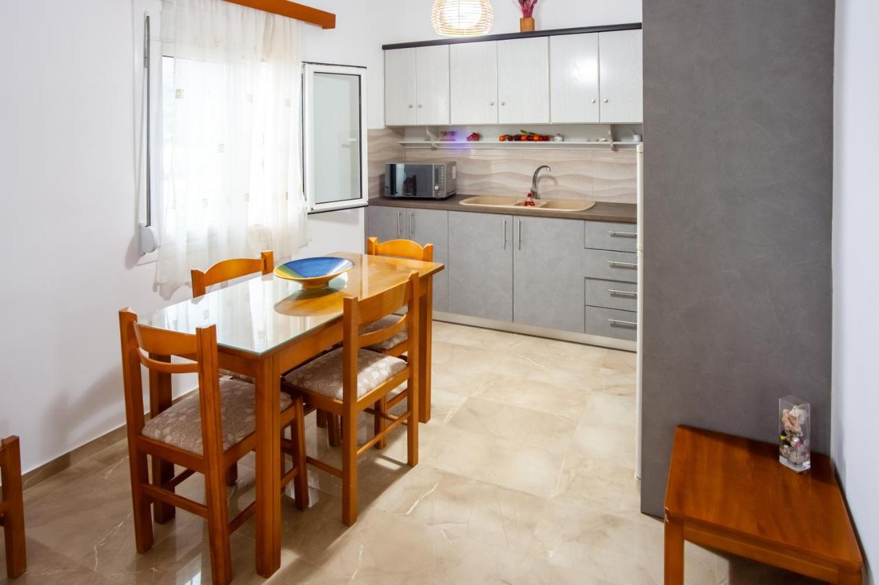 Aparthotel Kavousanos
