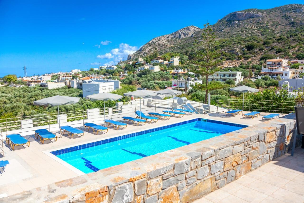 Kavousanos Aparthotel Istro