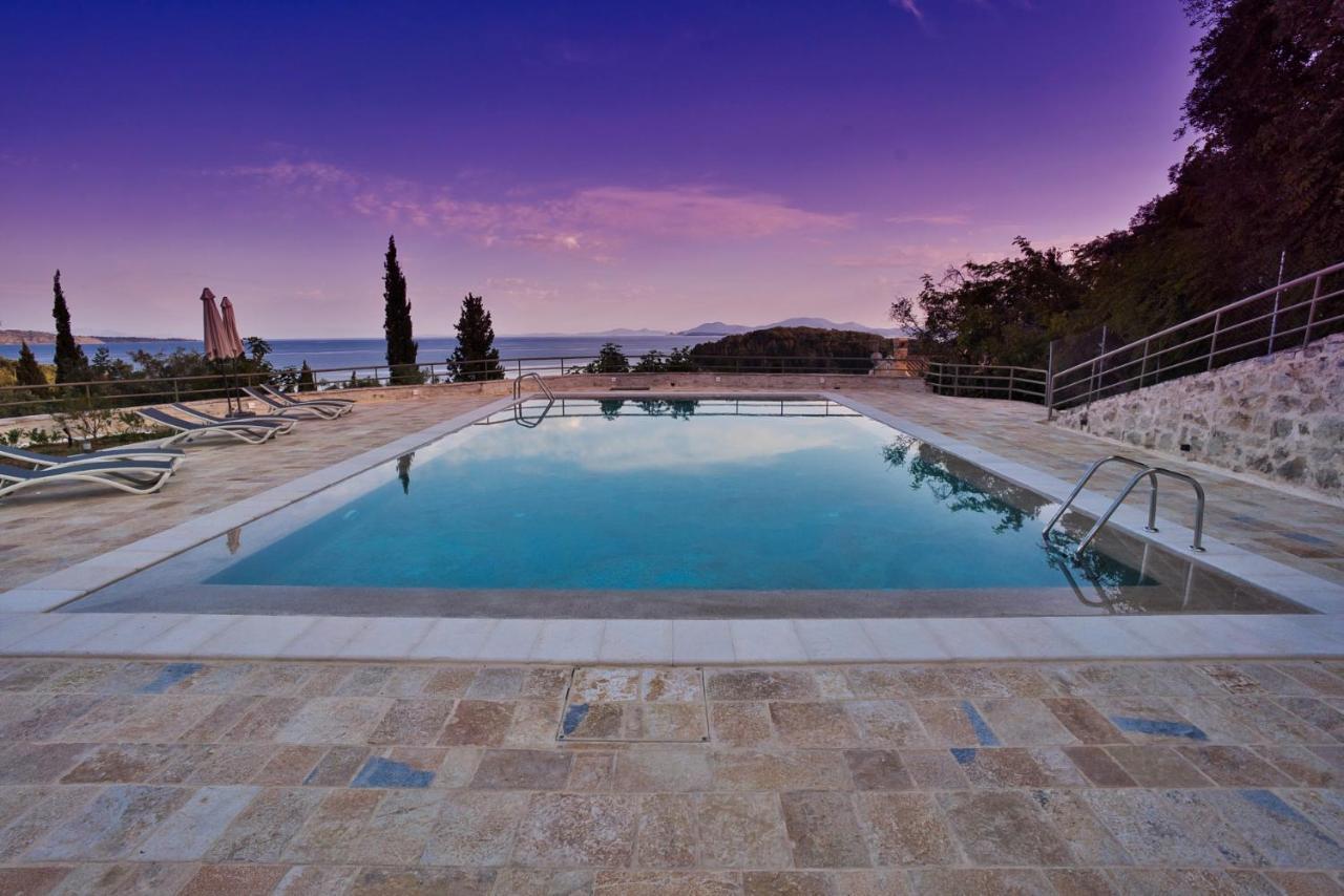 Paleopetres K-four - Double - - Kalami (Corfu)
