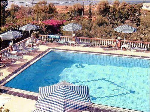 Knossos Aparthotel Panormos (Crete)