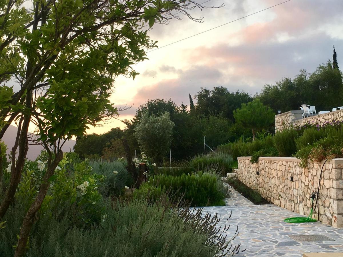 Andromahi Villa