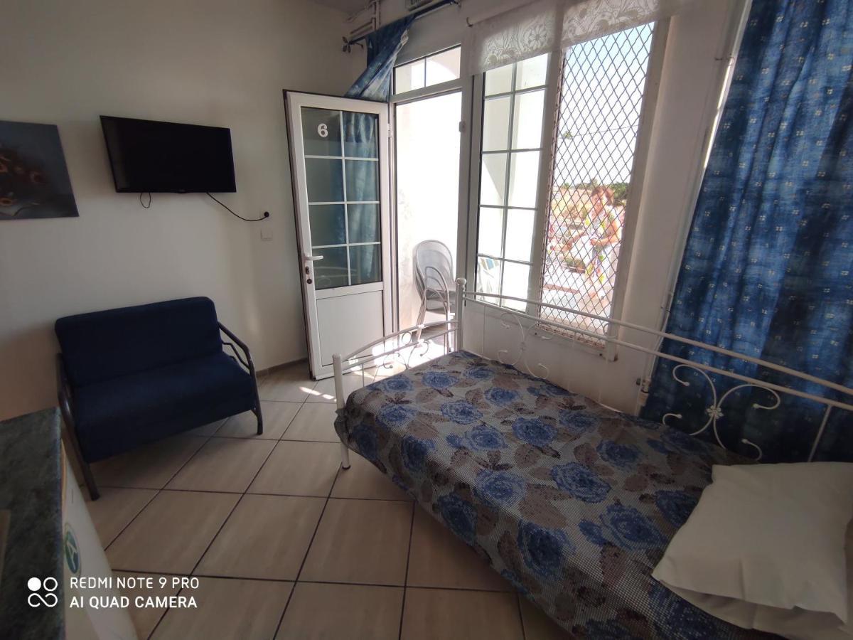 Paschalia Sea View Apartment *