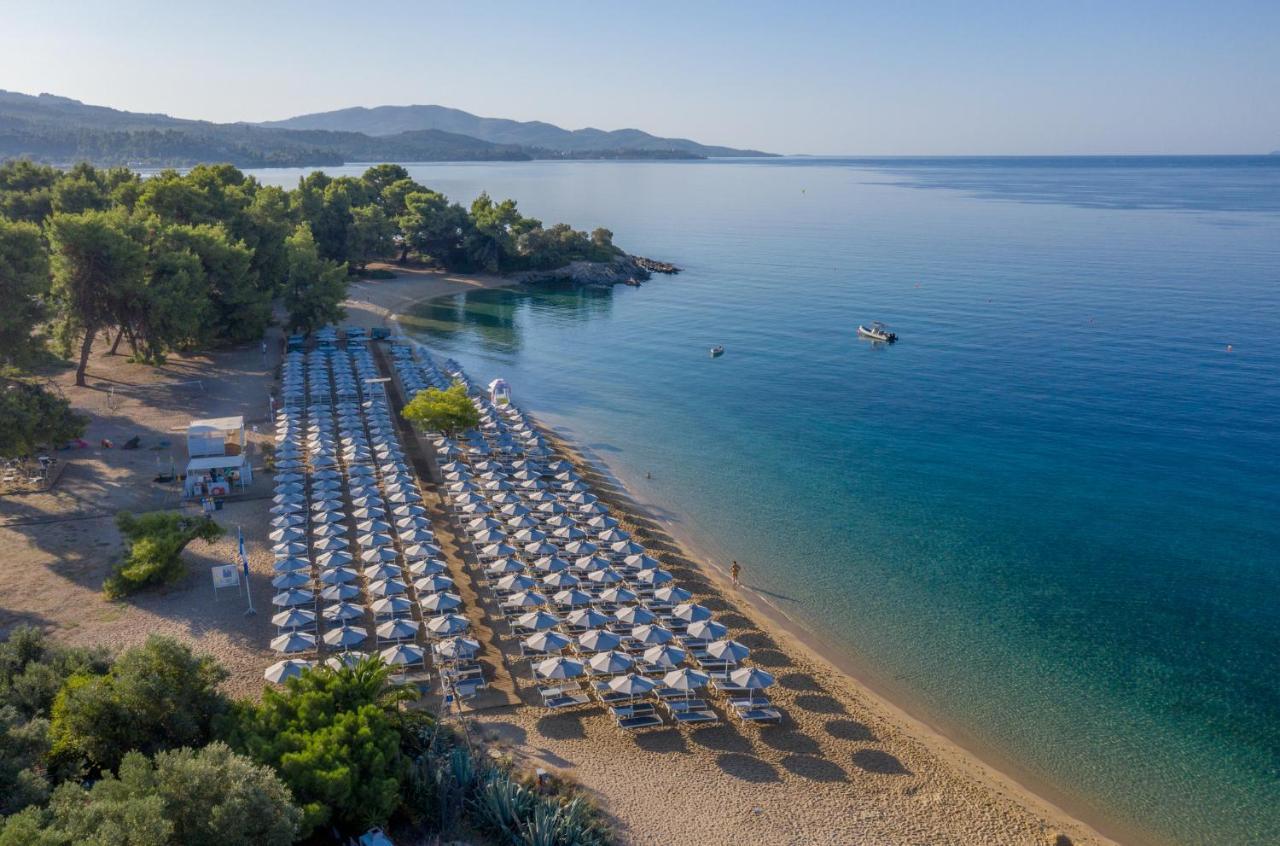 Lagomandra Luxury With Private Pools Resort *