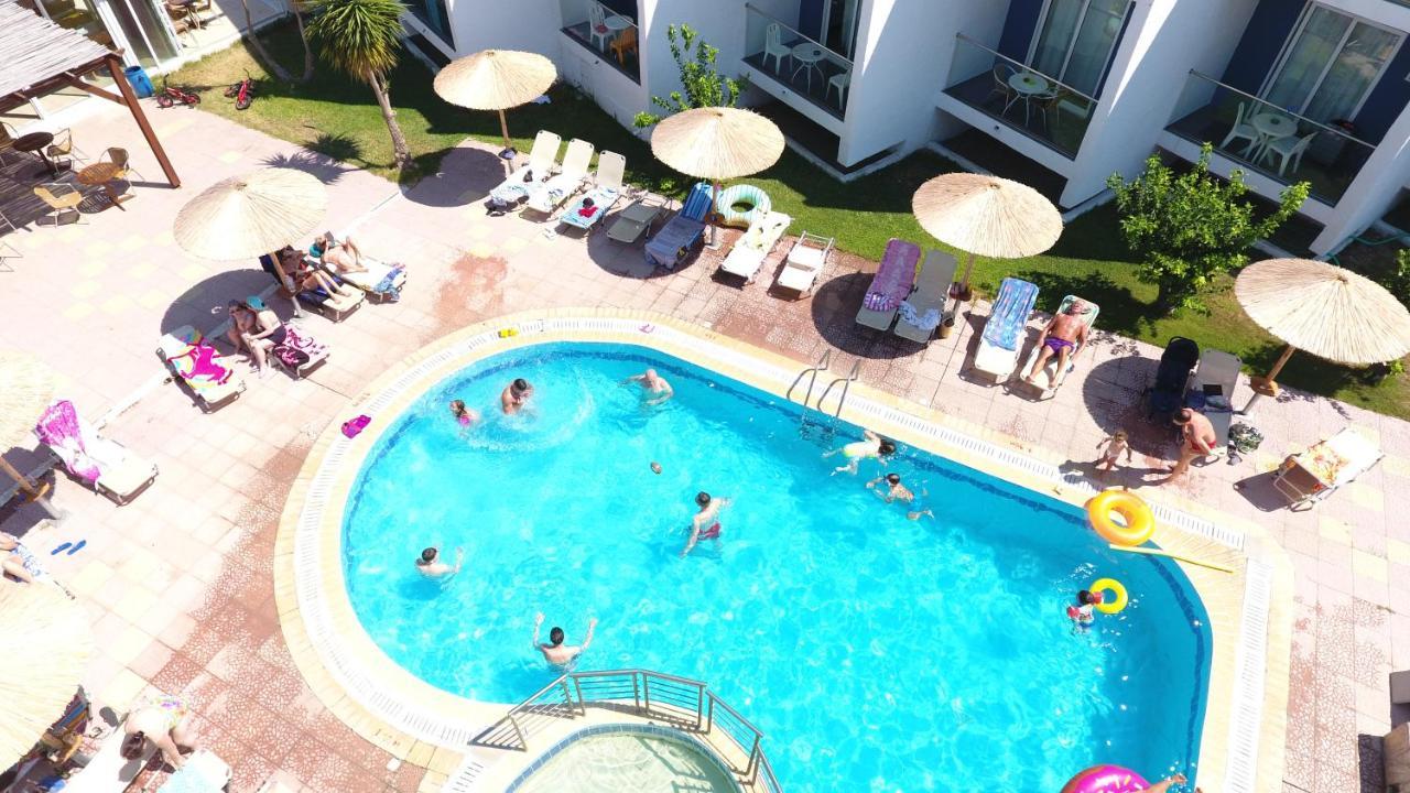 Aparthotel Sevastos 2*