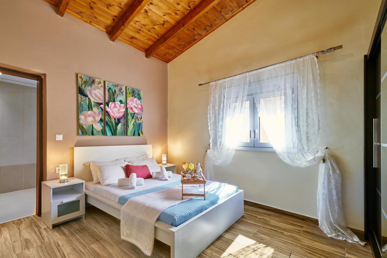 Rose Villa *