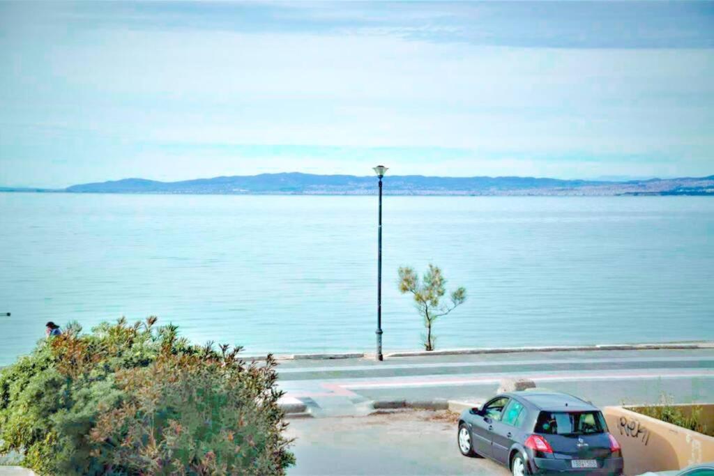 A Wonderful In Front Of The Sea! Apartment Peraia (Thessaloniki)