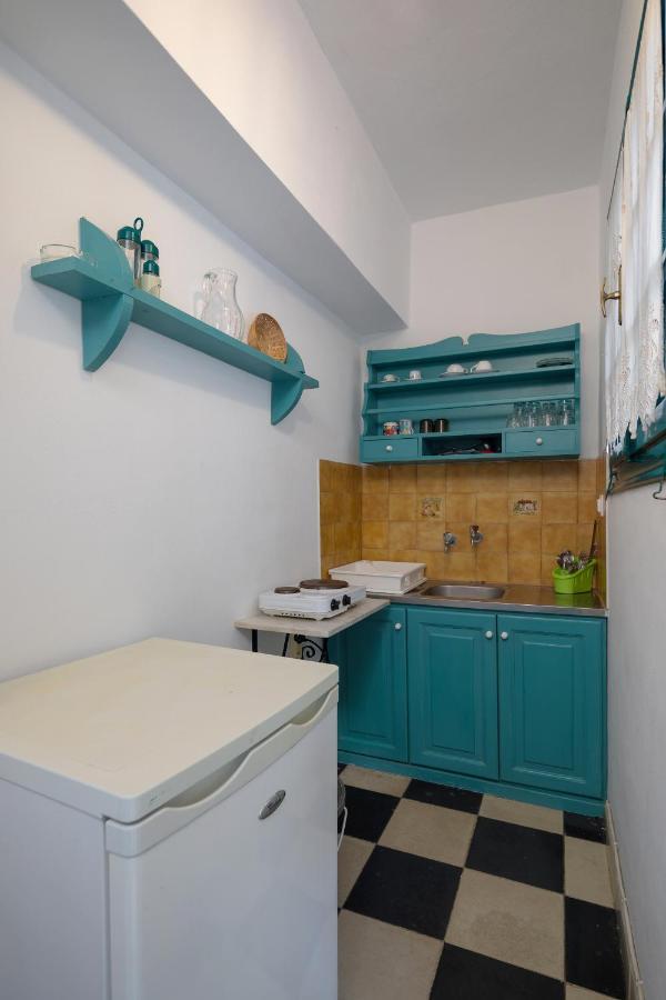 Lithari Penthouse Apartment