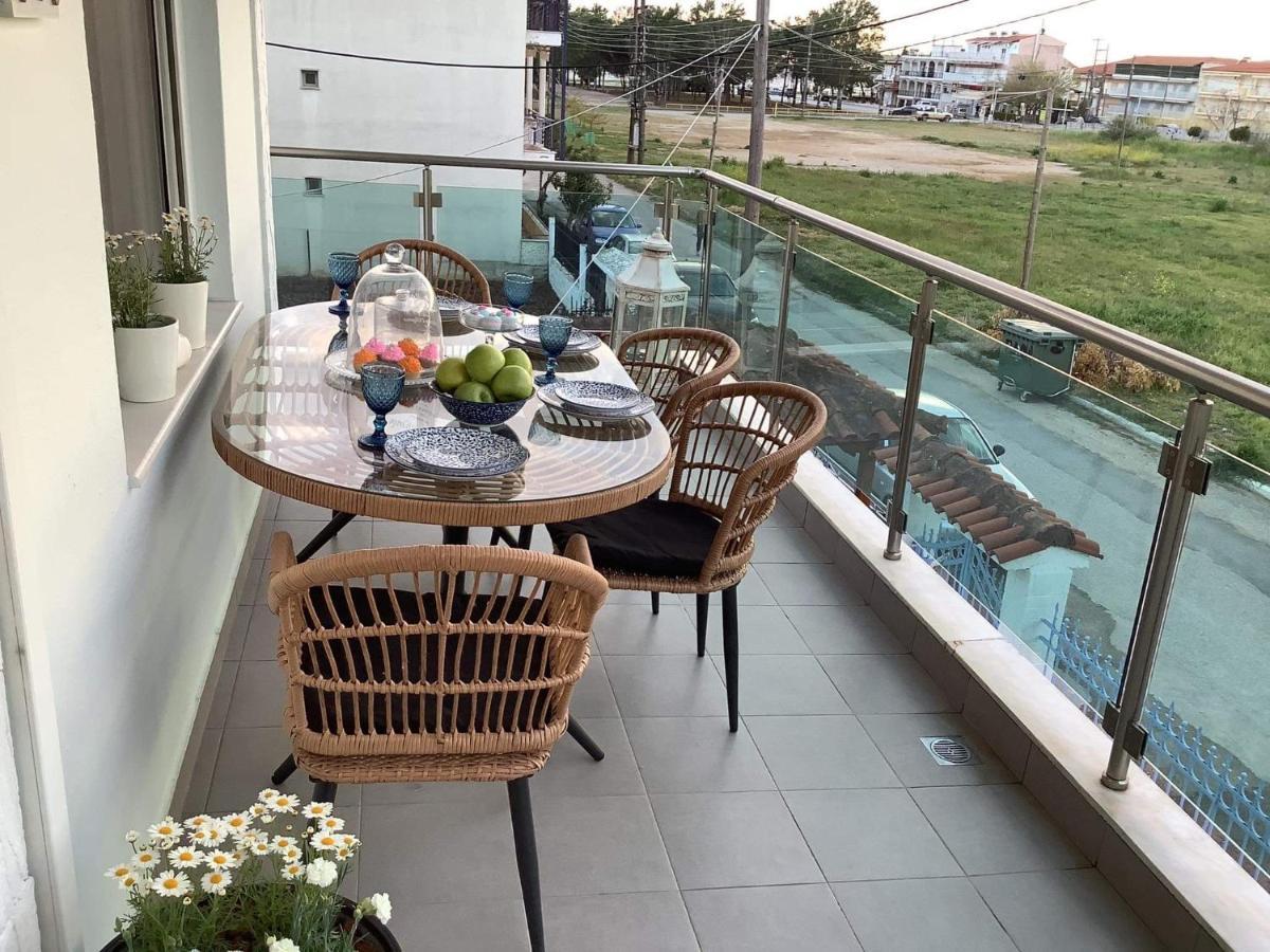 Blue & White Luxury Holiday home Flogita