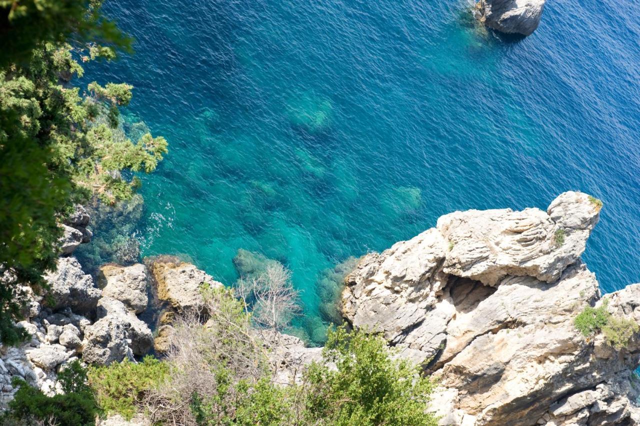 Zefiros Traditional 3* Paleokastritsa