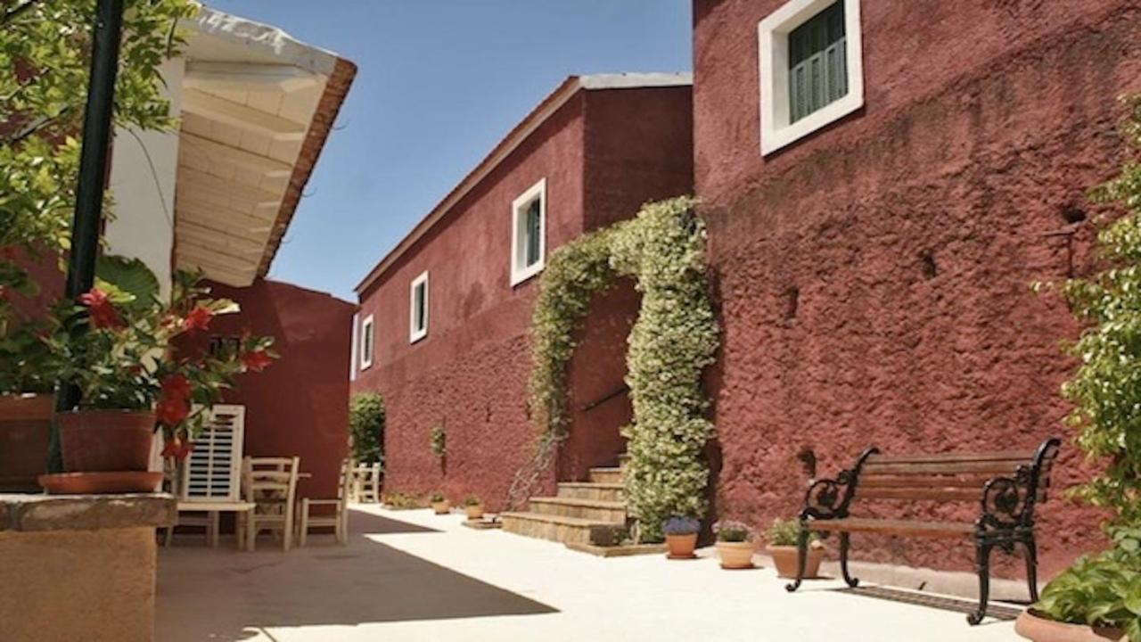 Hotel Zefiros Traditional 3*