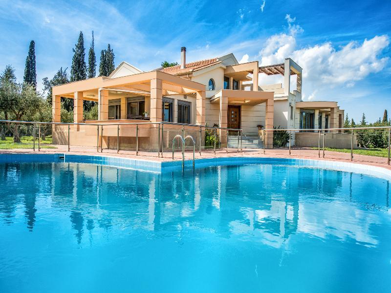 Astarte Villas - Istar Villa With Tennis Court Villa