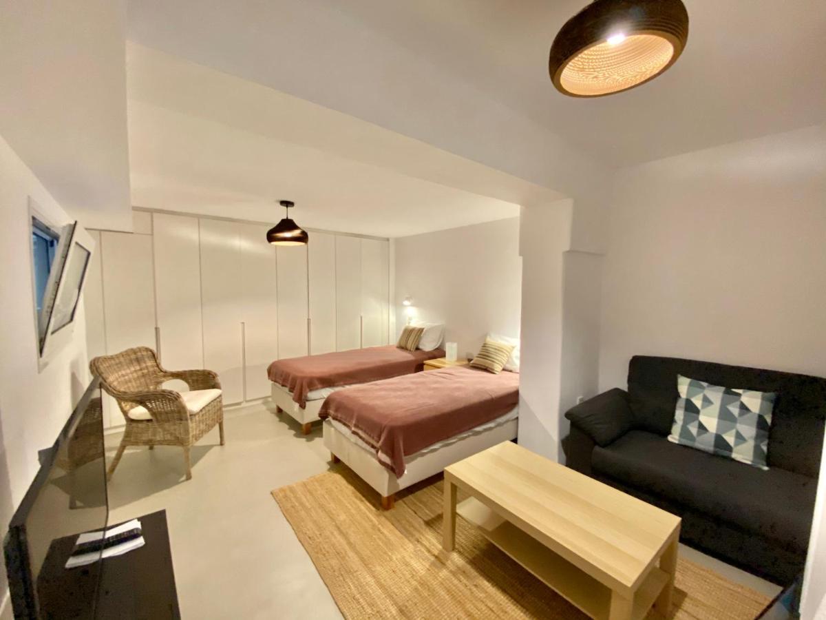 Bohemian Blue - 7 Bdrm - In 200m - Mg Panormos (Mykonos)