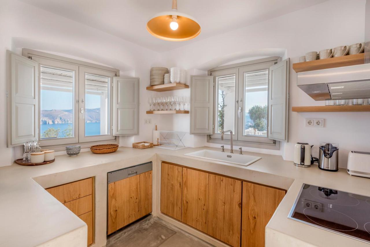 Villa Bohemian Blue - 7 Bdrm - In 200m - Mg Panormos (Mykonos)
