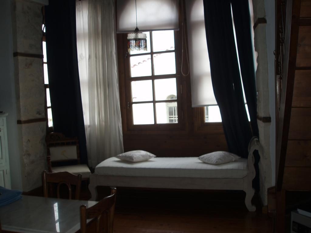 Vetera Suites Guest house