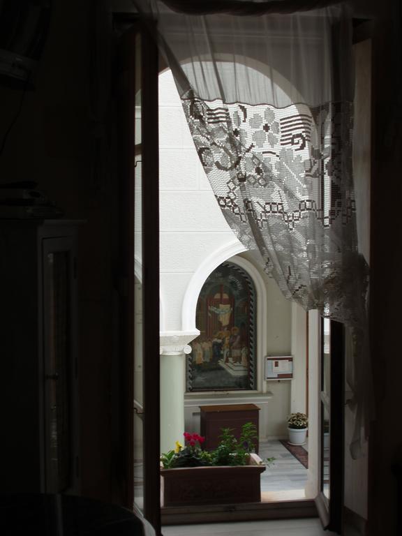 Vetera Suites Guest house 4*