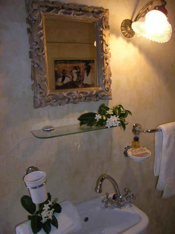 Guest house Vetera Suites 4*