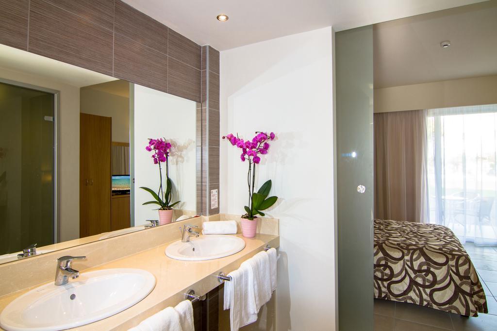 Hotel Sun Palace 4*