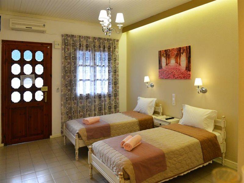 Hotel Marina 2*