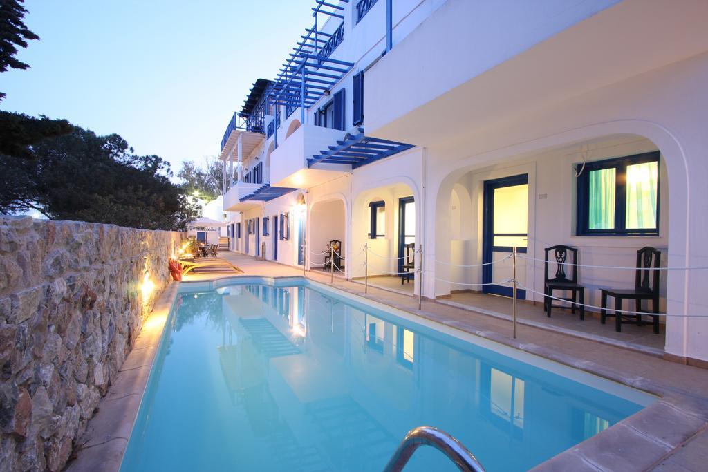 Loizos Stylish Residences 3*