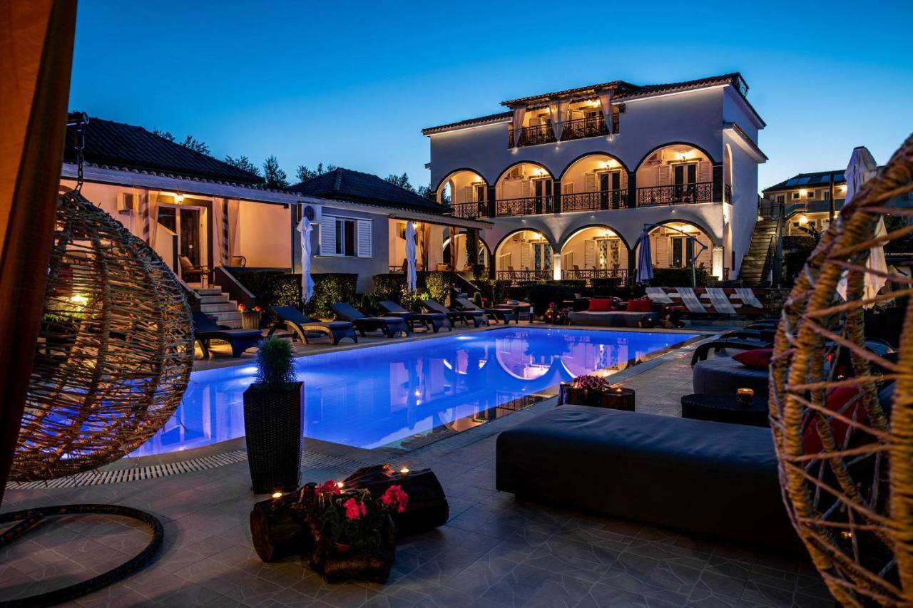 Apartment Corali Sea Breath & Pool Amoudi
