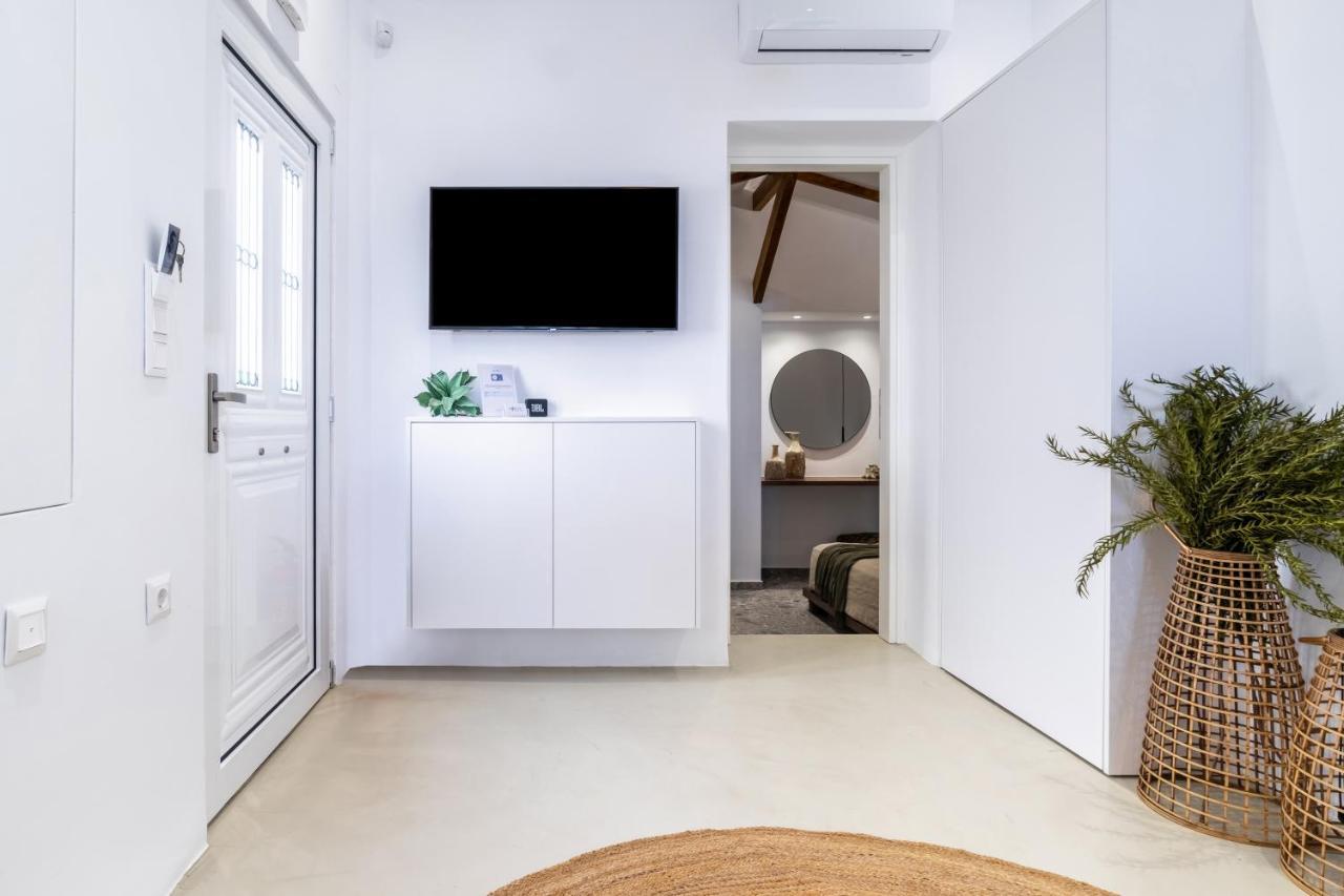 Wave, An Idyllic Seafront Holiday home *