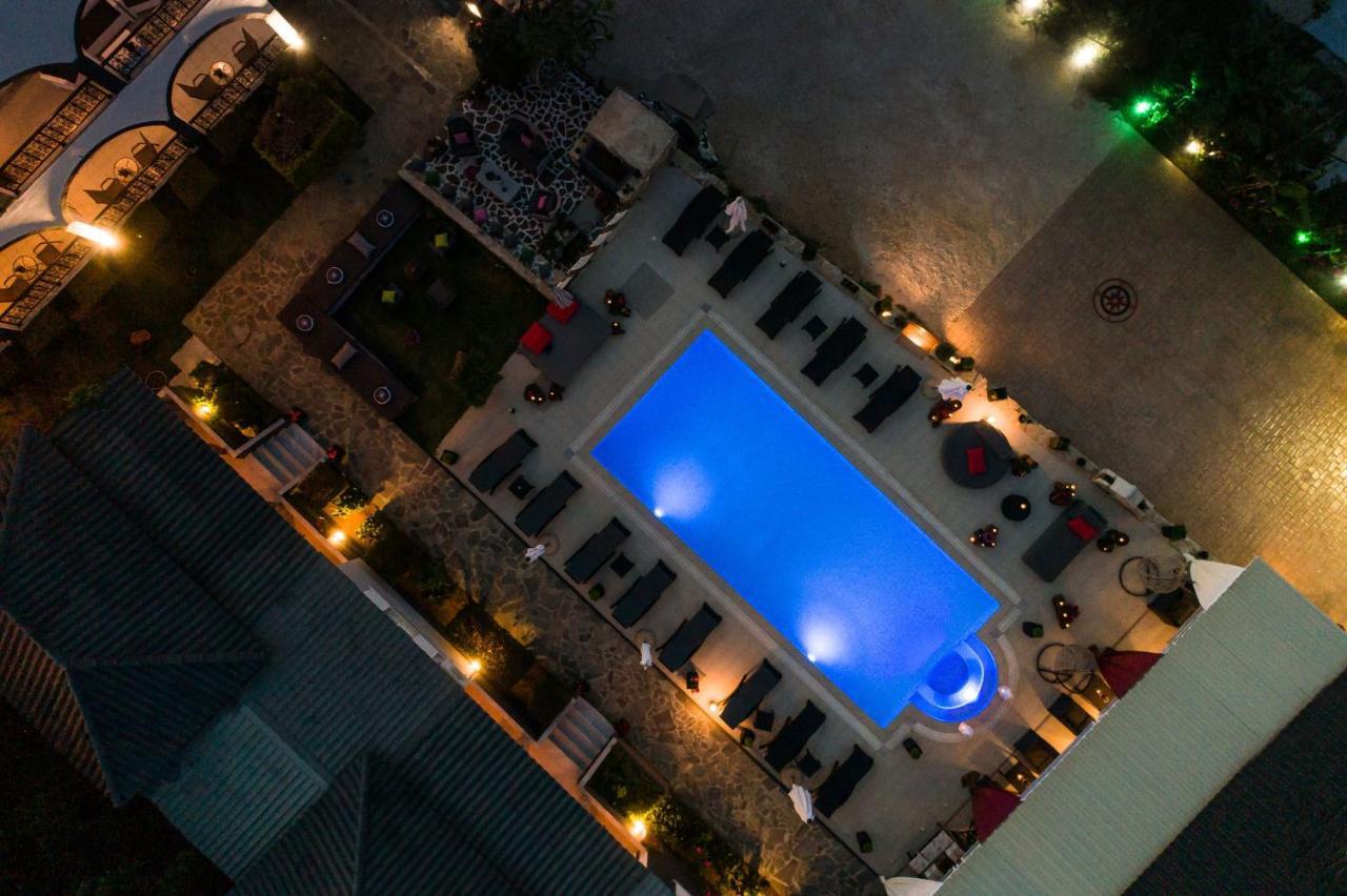 Corali Sea Breath & Pool Apartment *