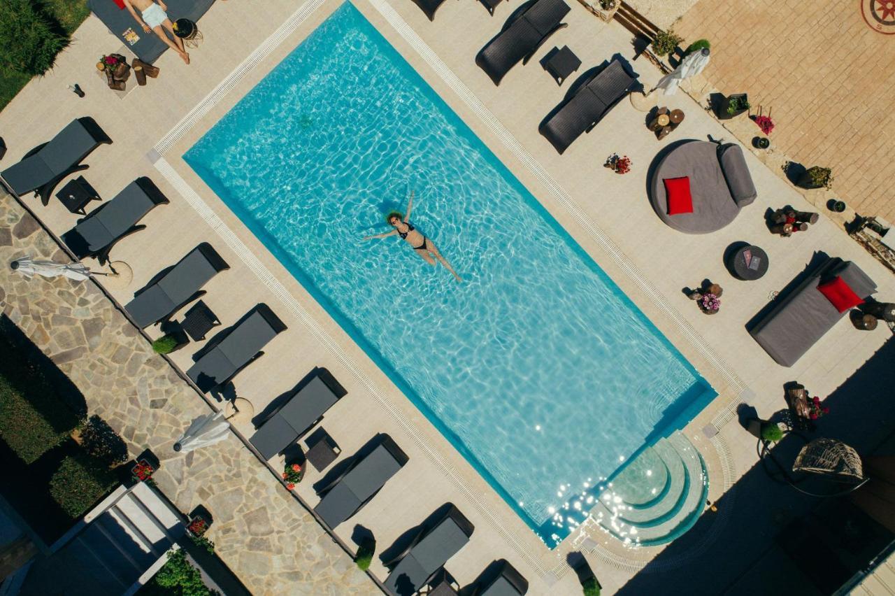 Apartment Corali Sea Breath & Pool *