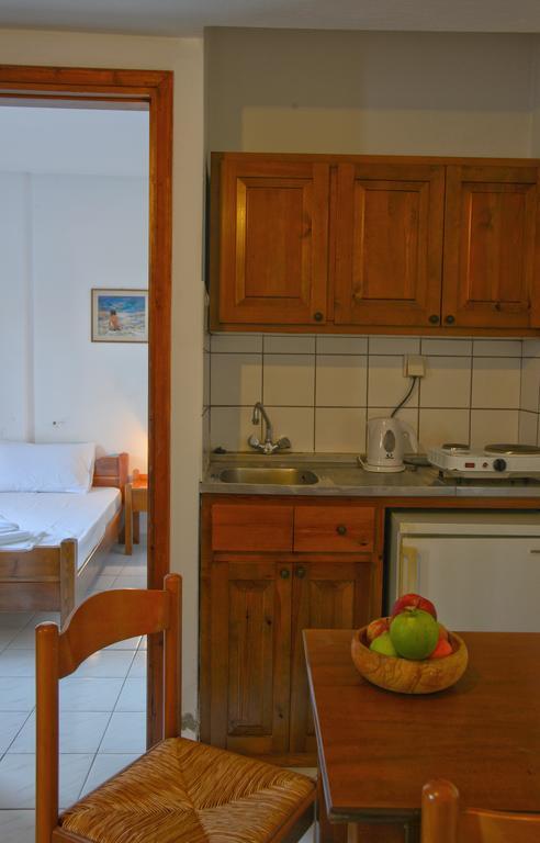 Ekati Apartment