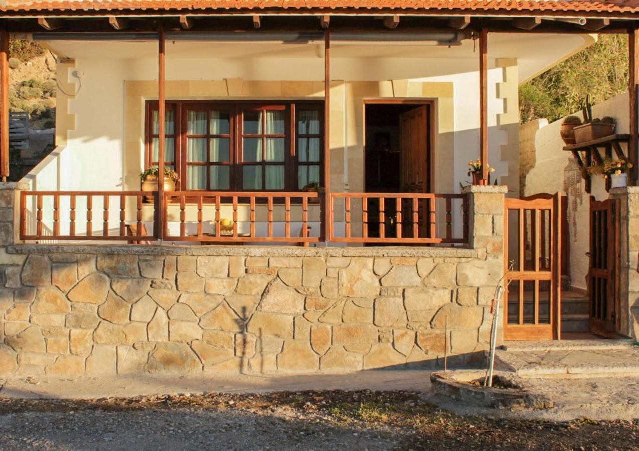 Limnioni Archangelos (Rhodes)