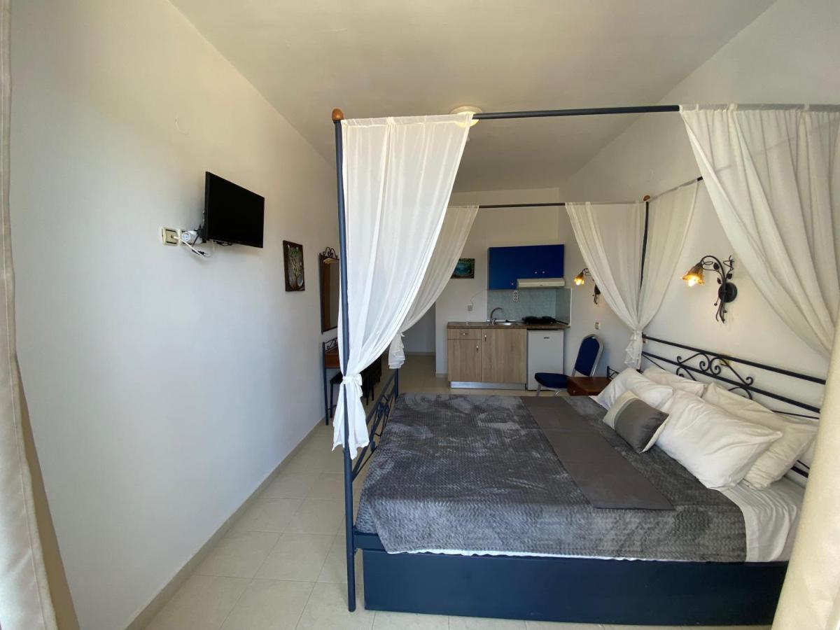 Anastasia Studios, & Aparthotel Archangelos (Rhodes)